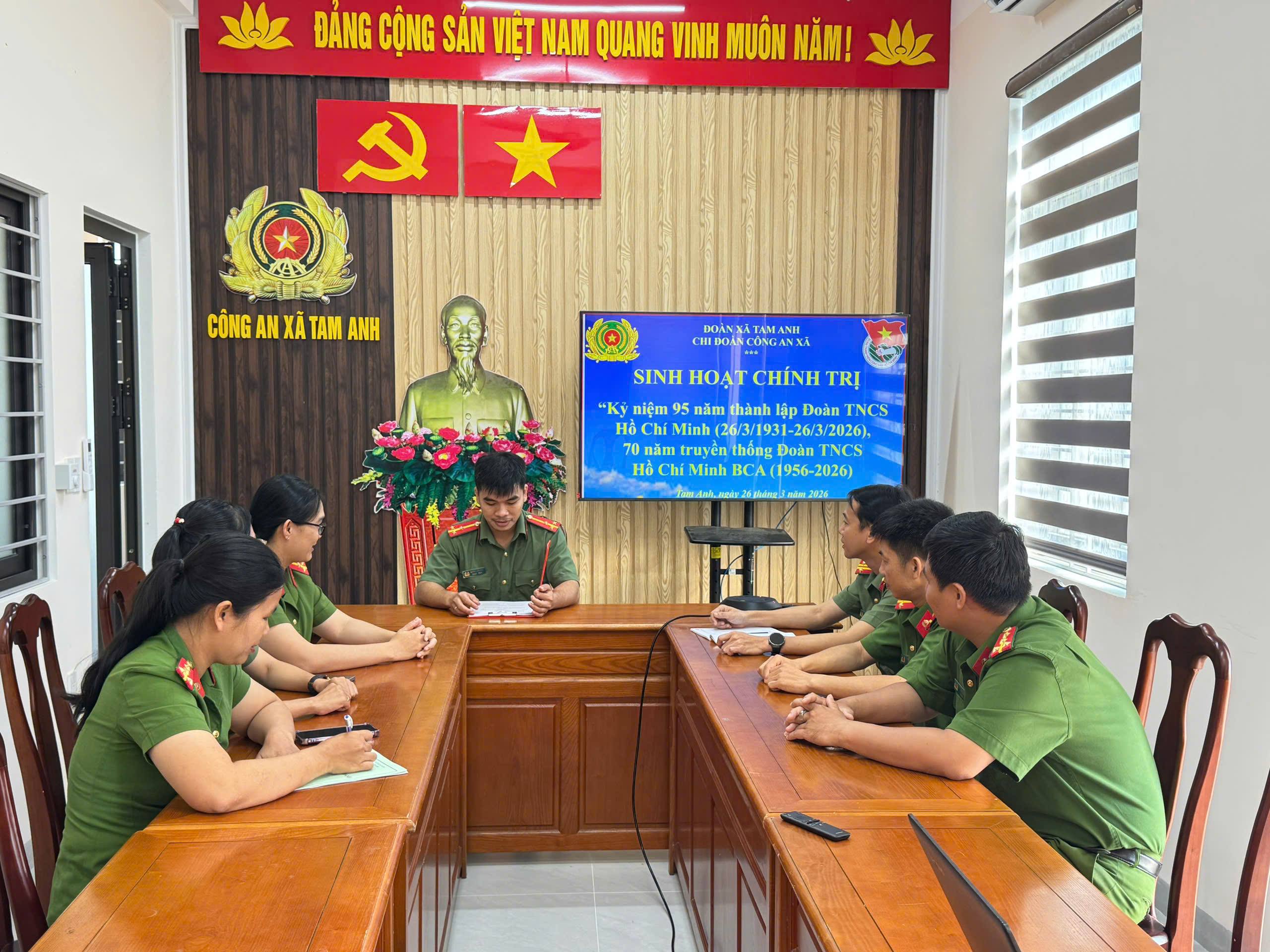 anh tin bai